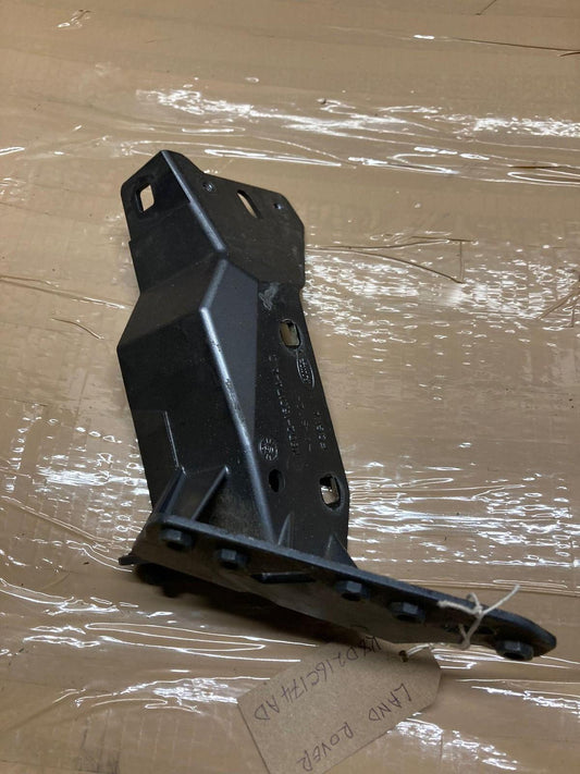 Land Rover Evoque L551 2019-2025 Front Right Fender Mount Bracket K8D216C174AD