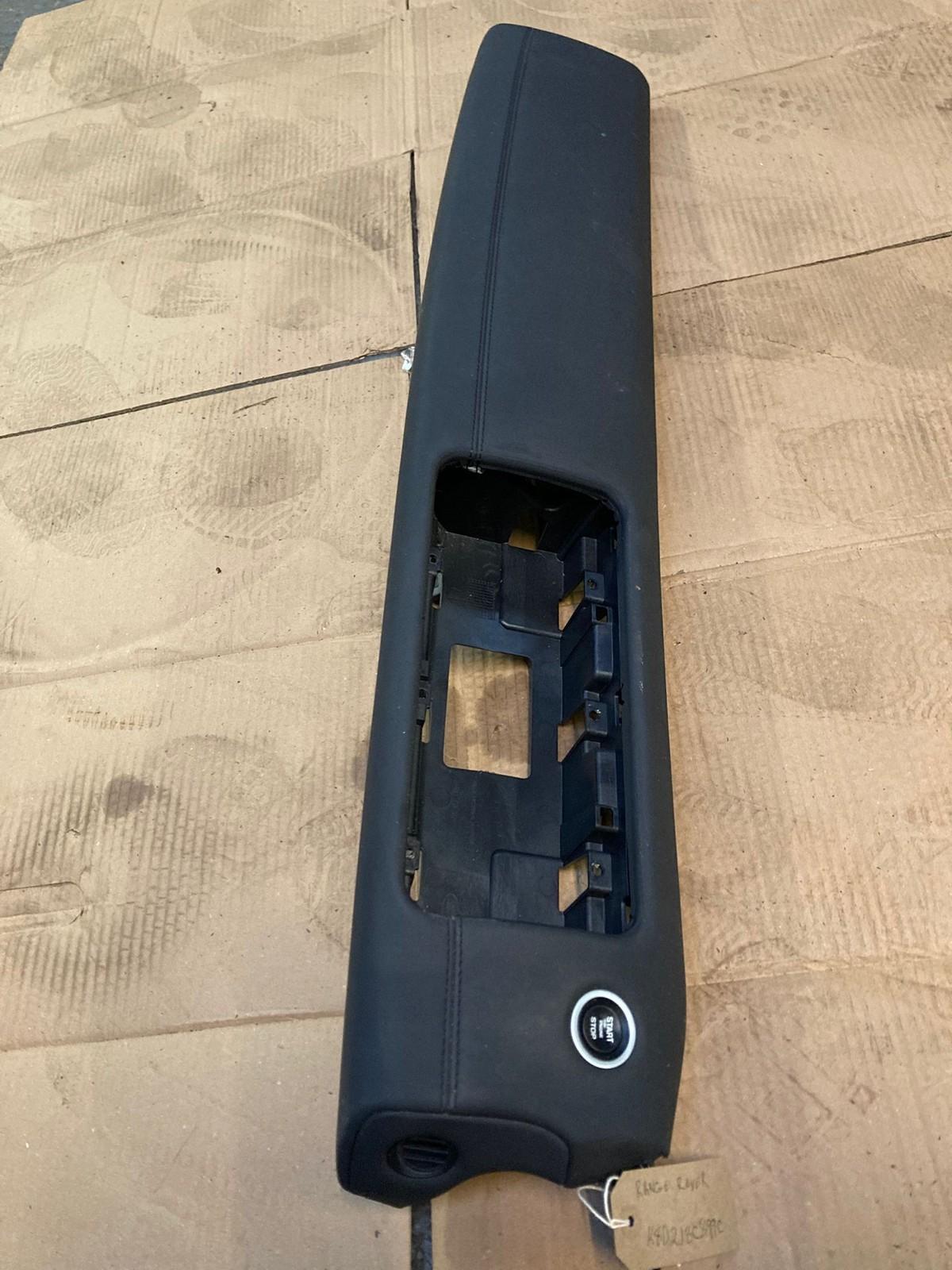 Land Rover Evoque L551 2019-2024 Centre Dash Trim Panel Start/Stop K8D218C899C