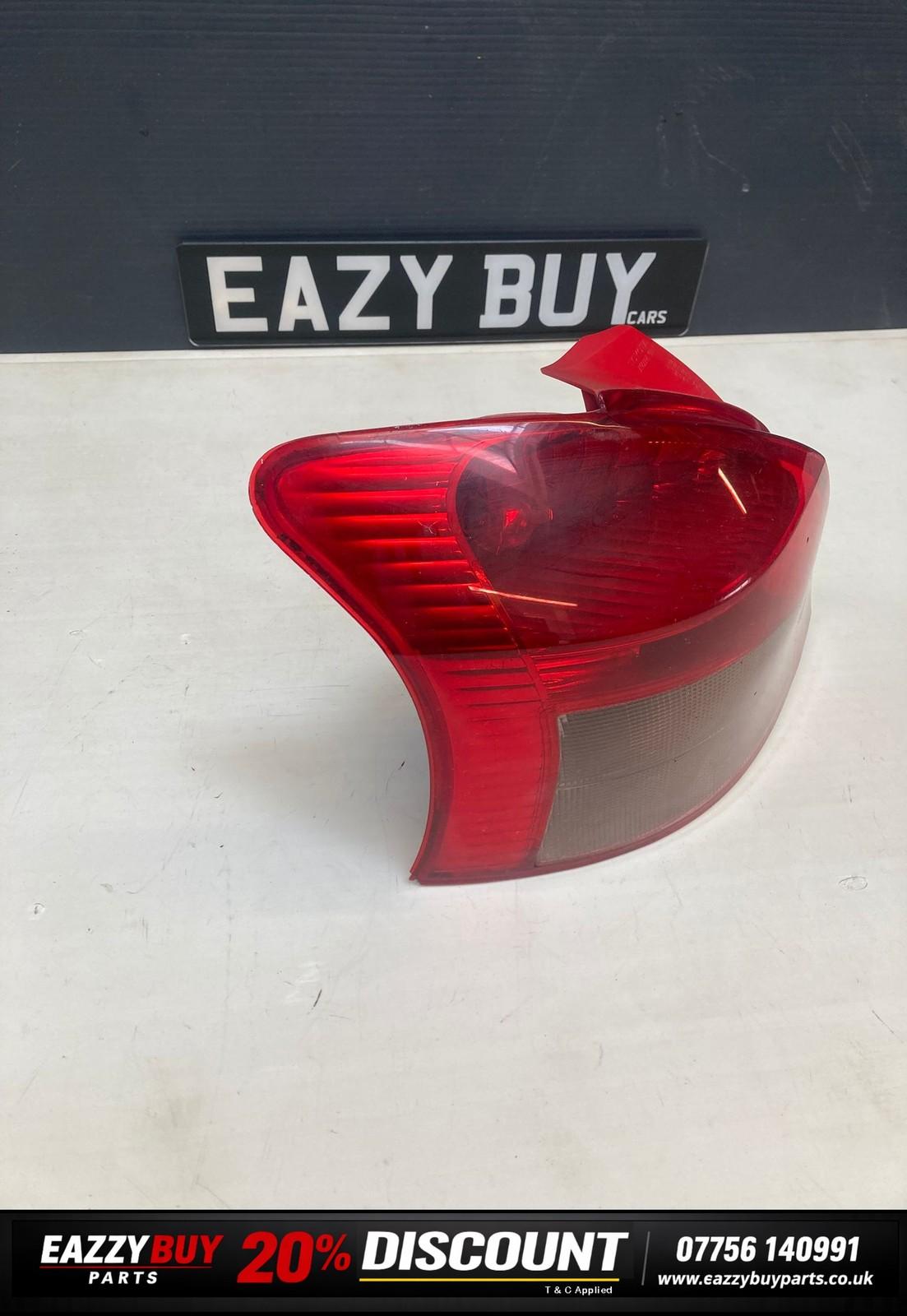 Toyota Yaris MK2 2006-2009 Rear Tail Light E131772