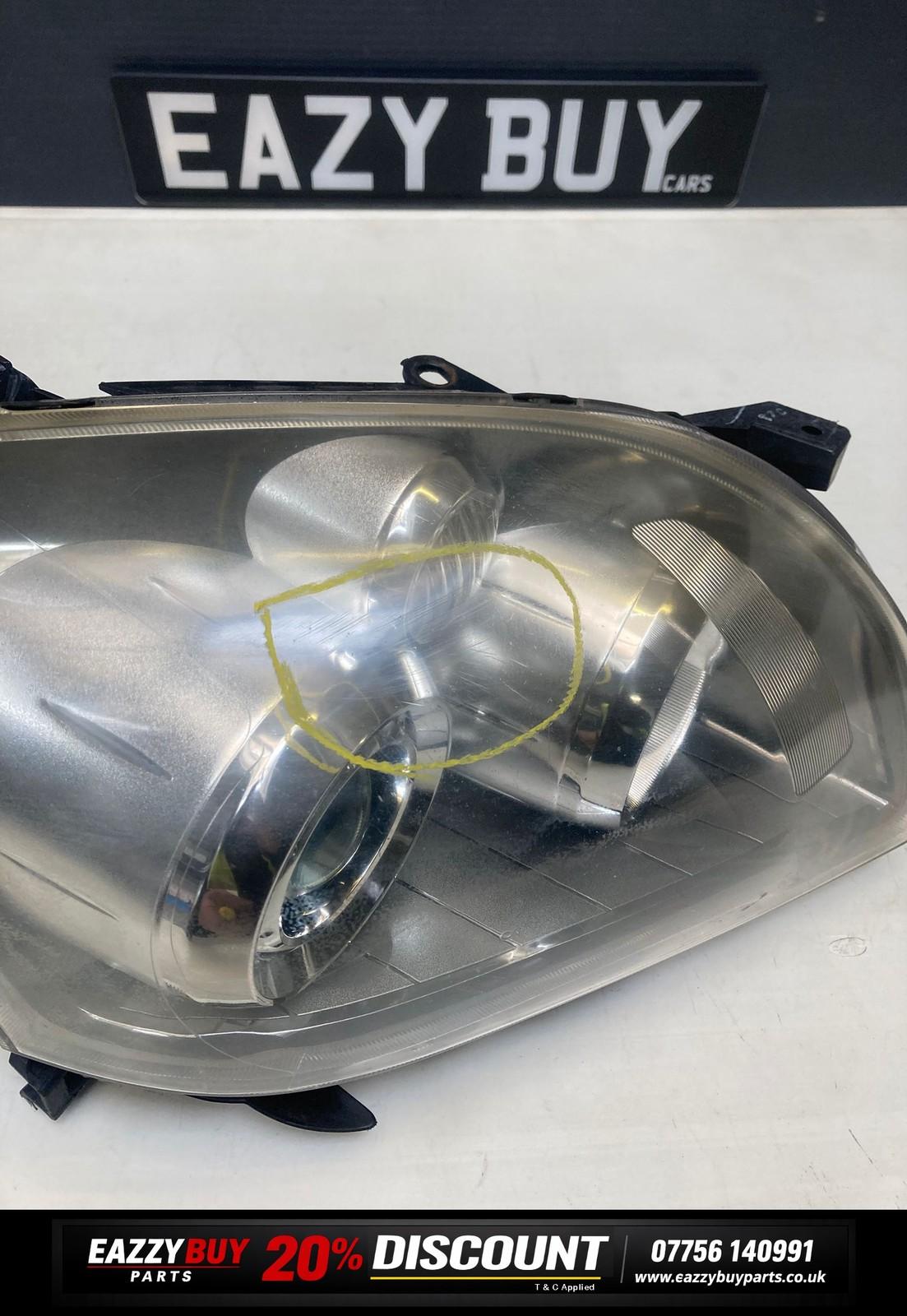 Toyota Hilux Headlight Front Right upm60gf20