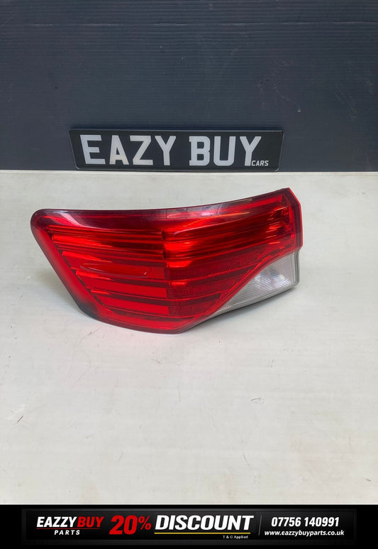Toyota Avensis MK3 2012 Inner Rear Tail Light Lamp E415478