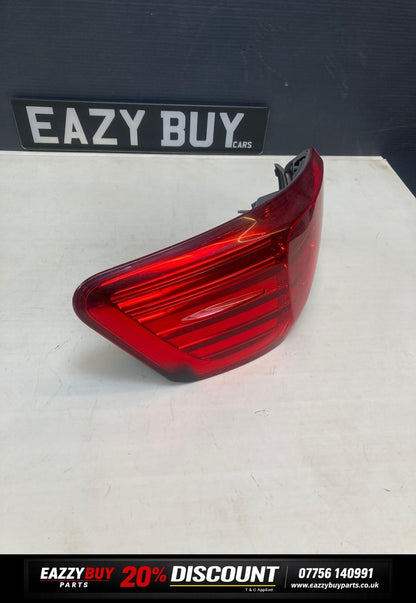 Toyota Avensis MK3 2012 Inner Rear Tail Light Lamp E415478