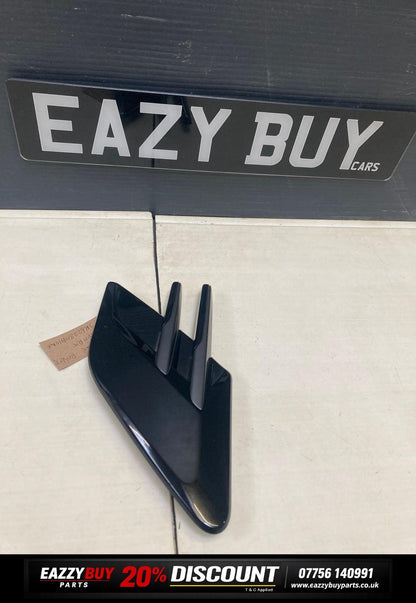 Land Rover Range Rover Sport L494 2018 Front Right Fender Molding JK62280B10AE