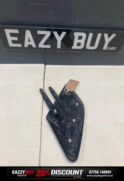 Land Rover Range Rover Sport L494 2018 Front Right Fender Molding JK62280B10AE