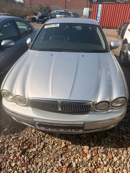 JAGUAR X-TYPE 01–09 3.0 SILVER AUTO PETROL FOR BREAKING