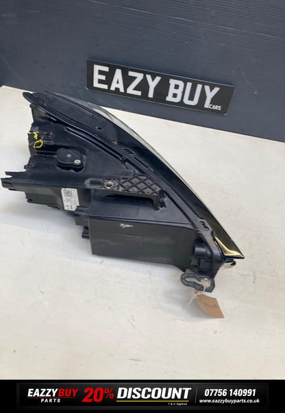 SEAT CUPRA FORMENTOR MK4 20-24 PS Left LED Headlight slight damage 5fh941007