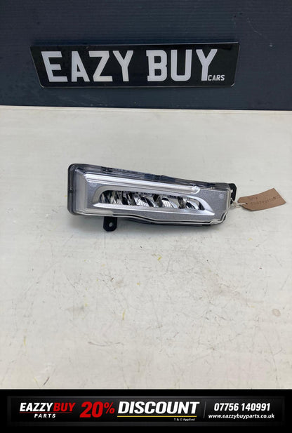 BMW X5 G05 2019 Front Bumper Fog Light 6317740636602