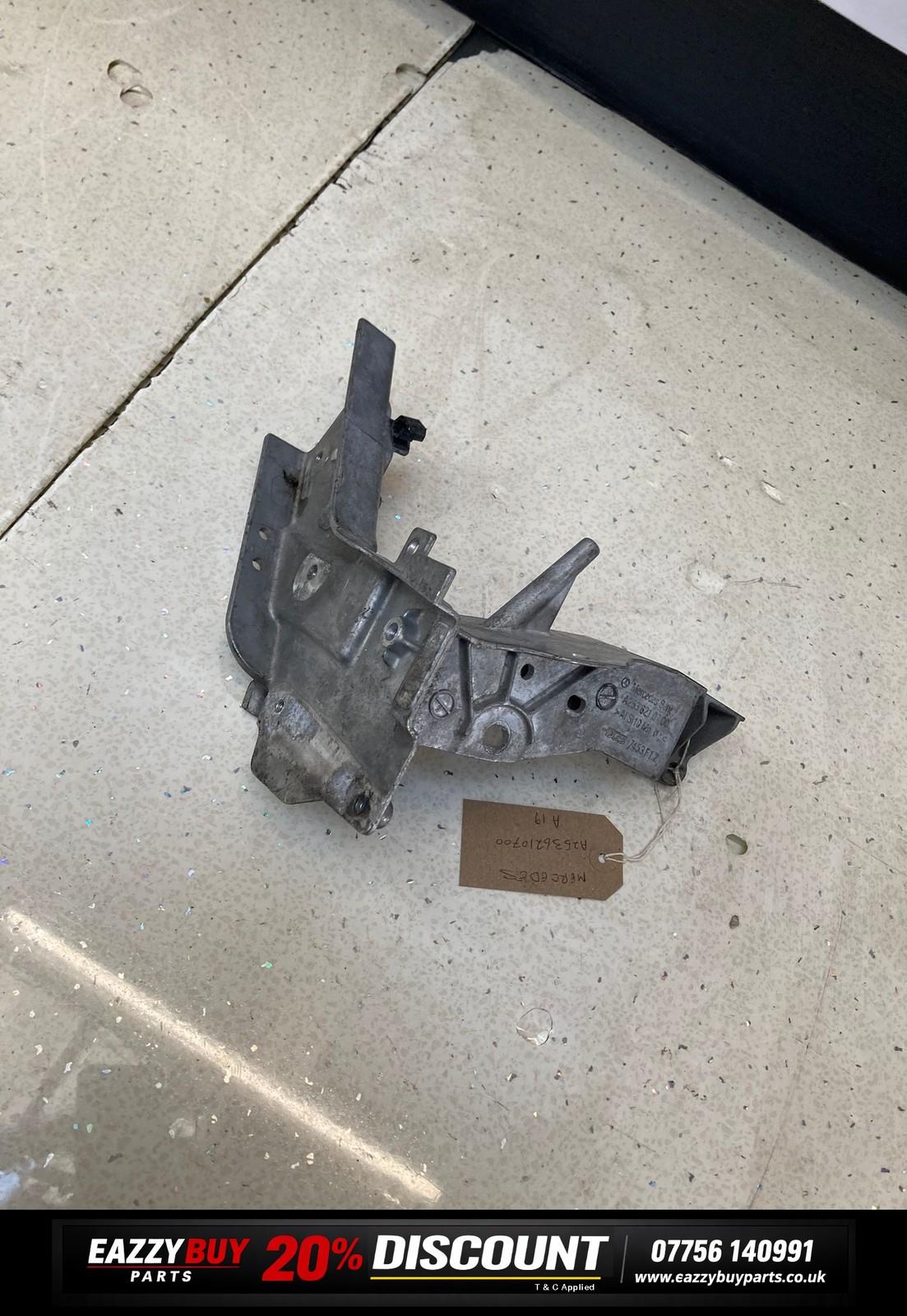 Mercedes GLC X253 2015-22 Radiator Right Support Bracket a2536210700