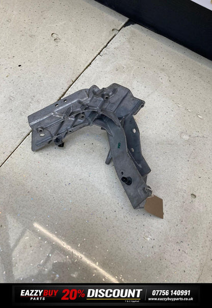 Mercedes GLC X253 2015-22 Radiator Right Support Bracket a2536210700