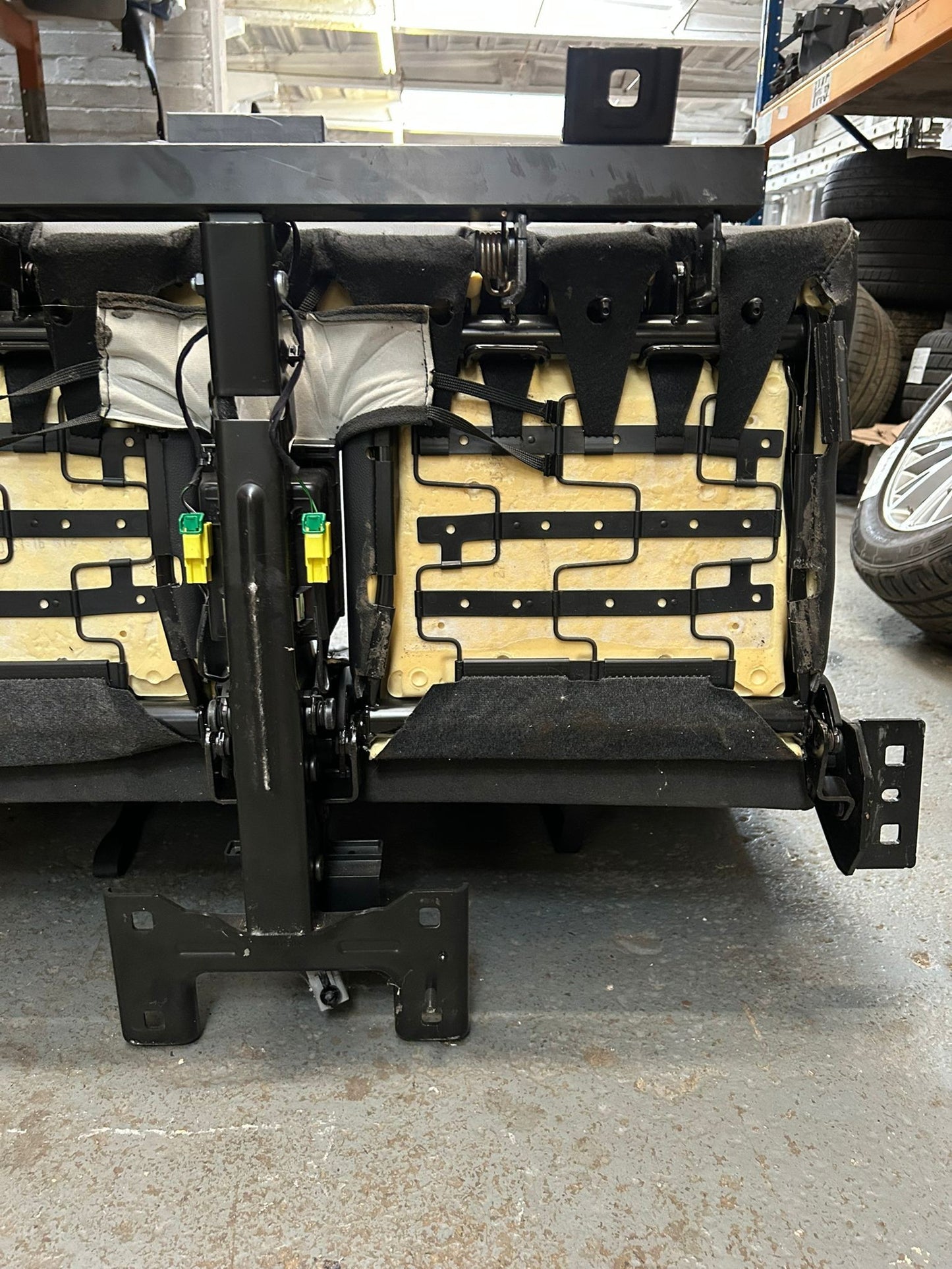 Land Rover Discovery 4 2009-2016 3RD Row Back Double Seats 7 Seater