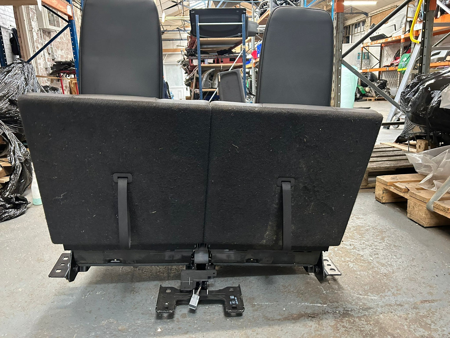 Land Rover Discovery 4 2009-2016 3RD Row Back Double Seats 7 Seater