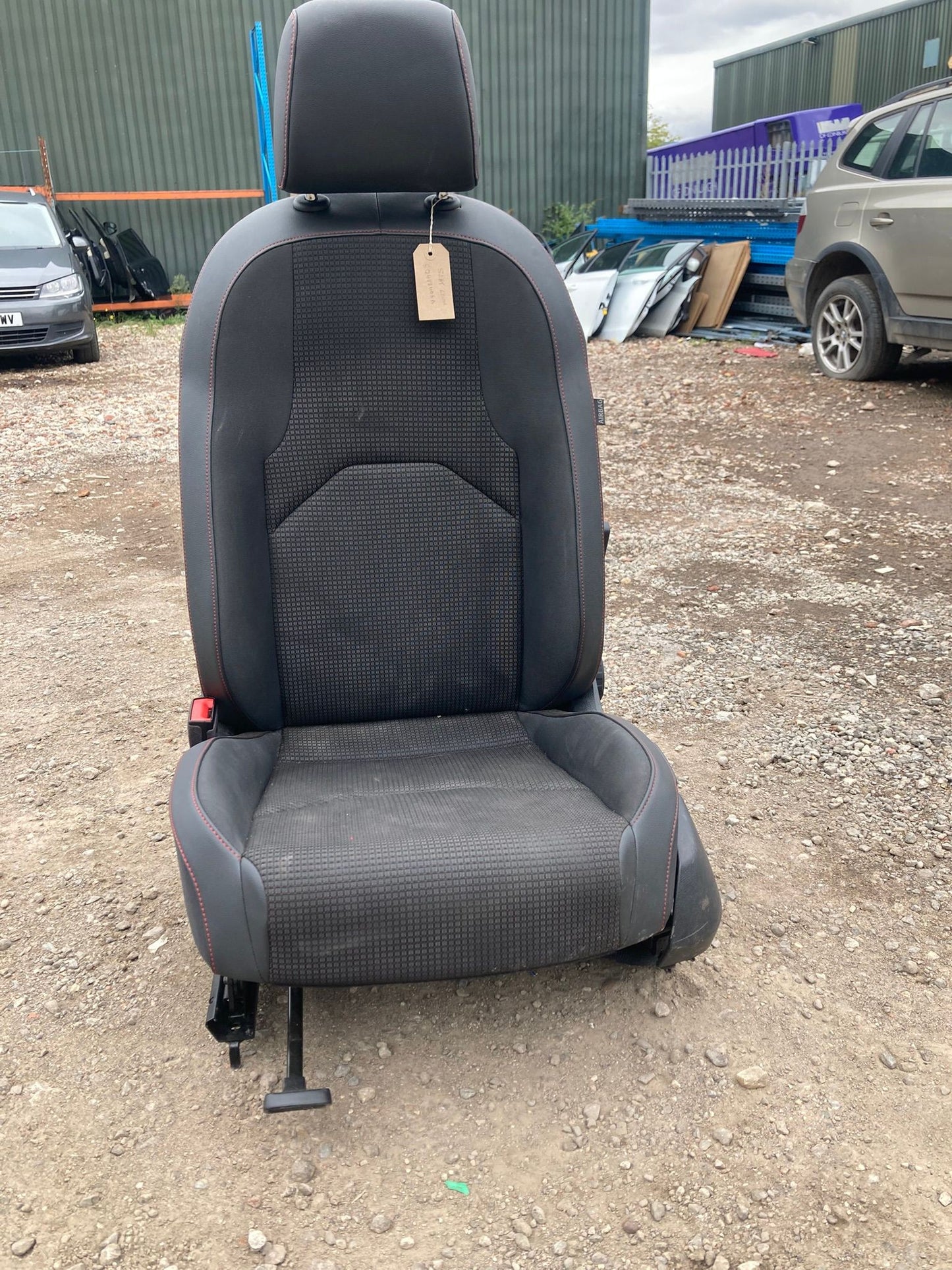 Seat Leon 5F Fabric / Skoda Octavia III 2013-2020 Front Left Seat 5Q4881105A