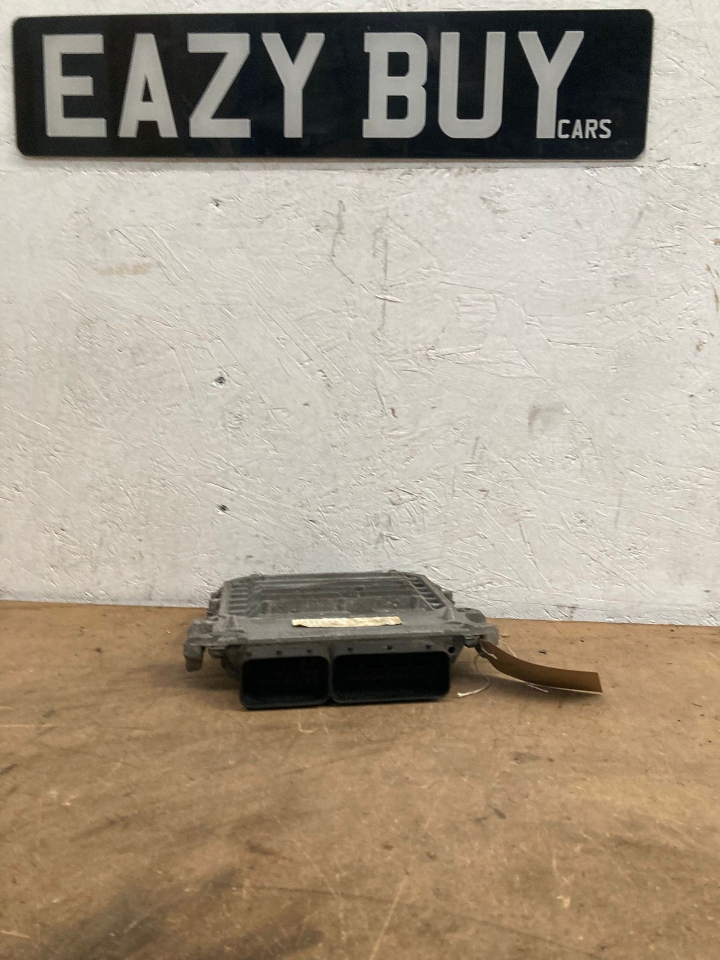 Mercedes CLA250 A250 B250 GLA250 2013-2016 Engine Control Unit ECU A2709000900