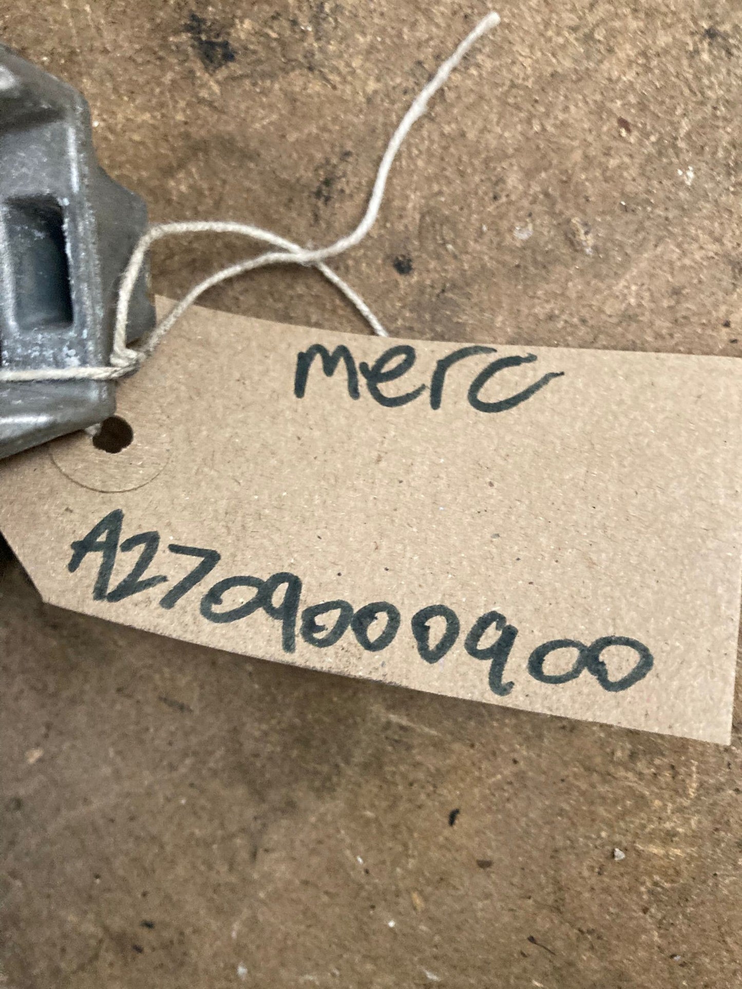 Mercedes CLA250 A250 B250 GLA250 2013-2016 Engine Control Unit ECU A2709000900