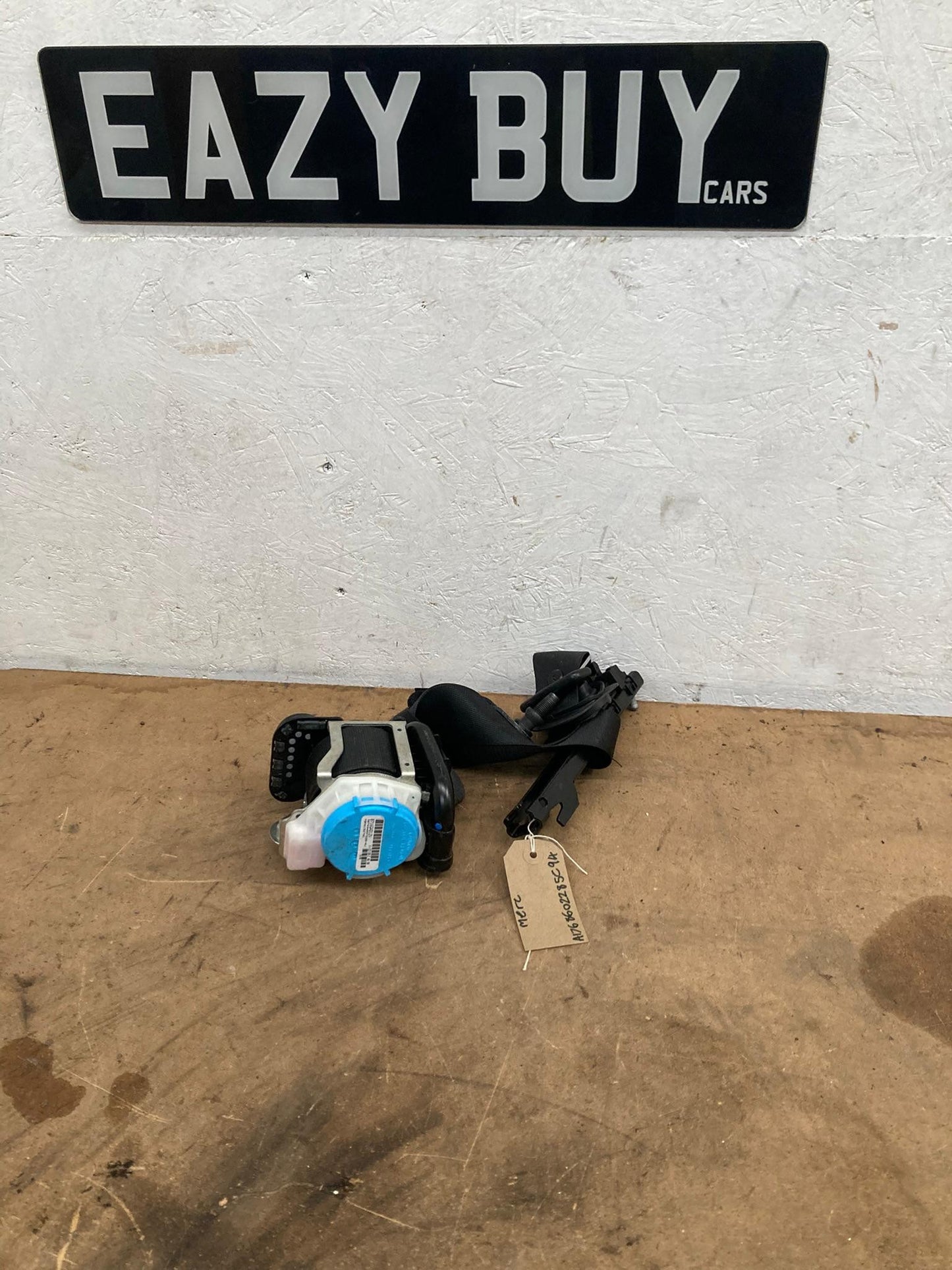 Mercedes A-Class W176 2012-2018 Front Right Seat Belt A1768602285