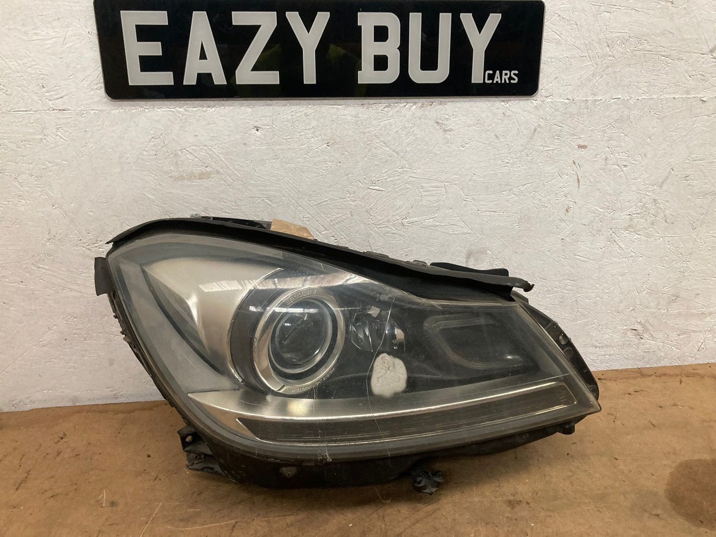 Mercedes C-Class W204 11-14 RIGHT Xenon Headlight AMG C63 C220 A2048204639