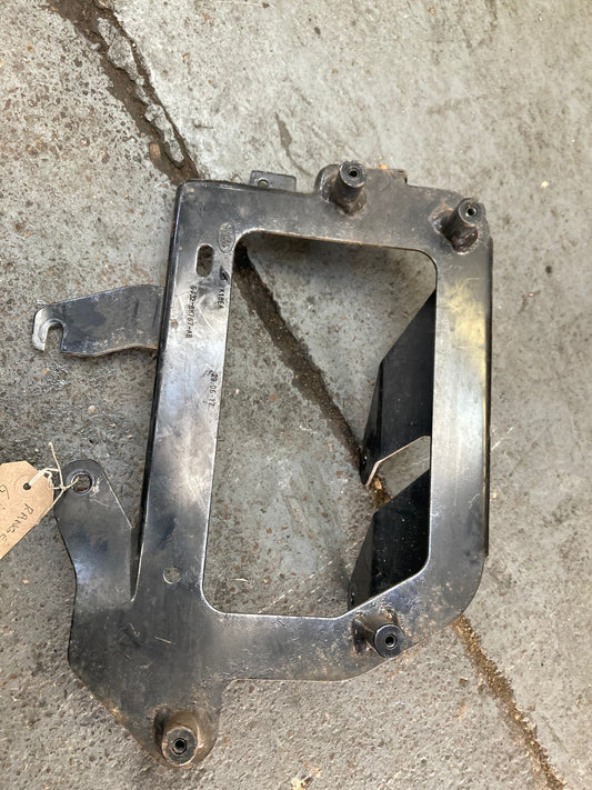 Range Rover Evoque Intercooler Bracket 6J326K767AB L538 2015-2019