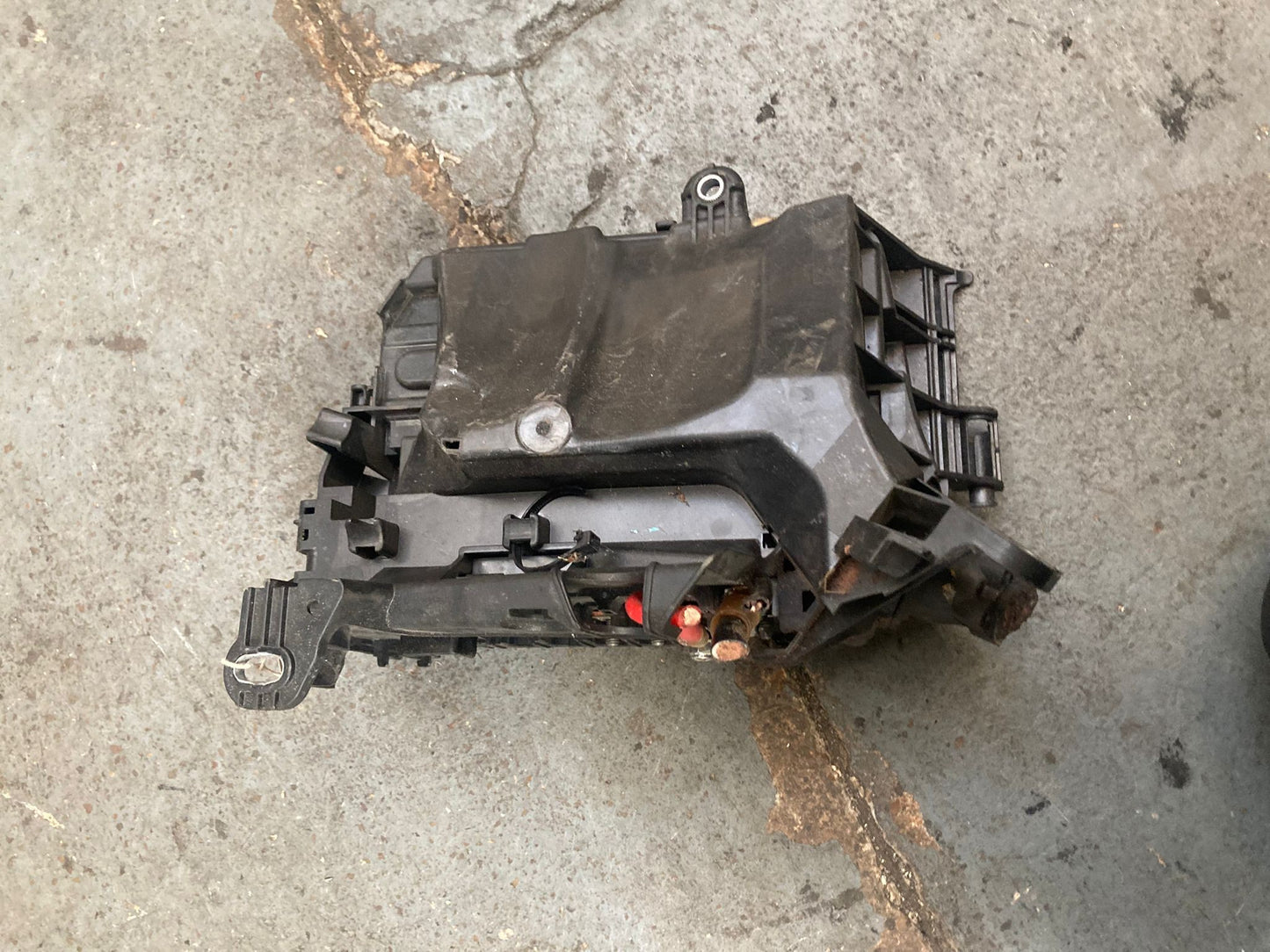 Mercedes A-Class B-Class A2469980601 Engine Wiring Loom Harness & fuse box