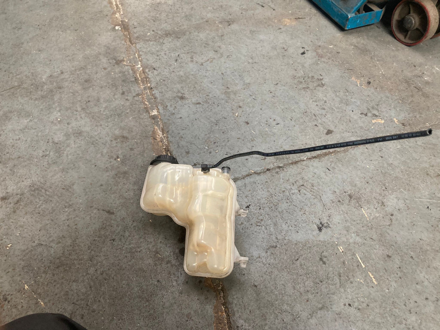 Range Rover Sport Coolant Expansion Tank CPLA8A080AA 2014-2020