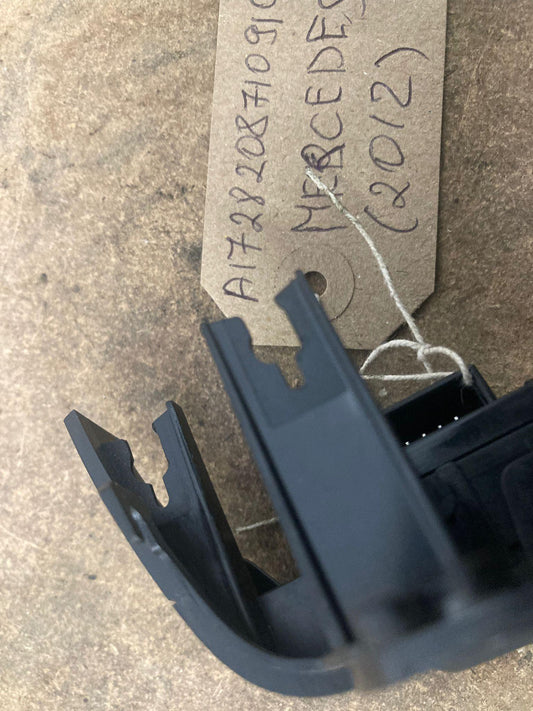 Mercedes A B C Alarm Module / Roof Alarm Switch A17282087109107 W176, W246