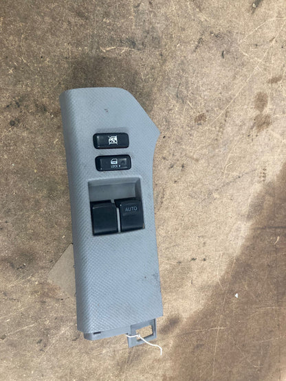 Toyota Yaris 74231-0D080 RHD Electric Window Switch