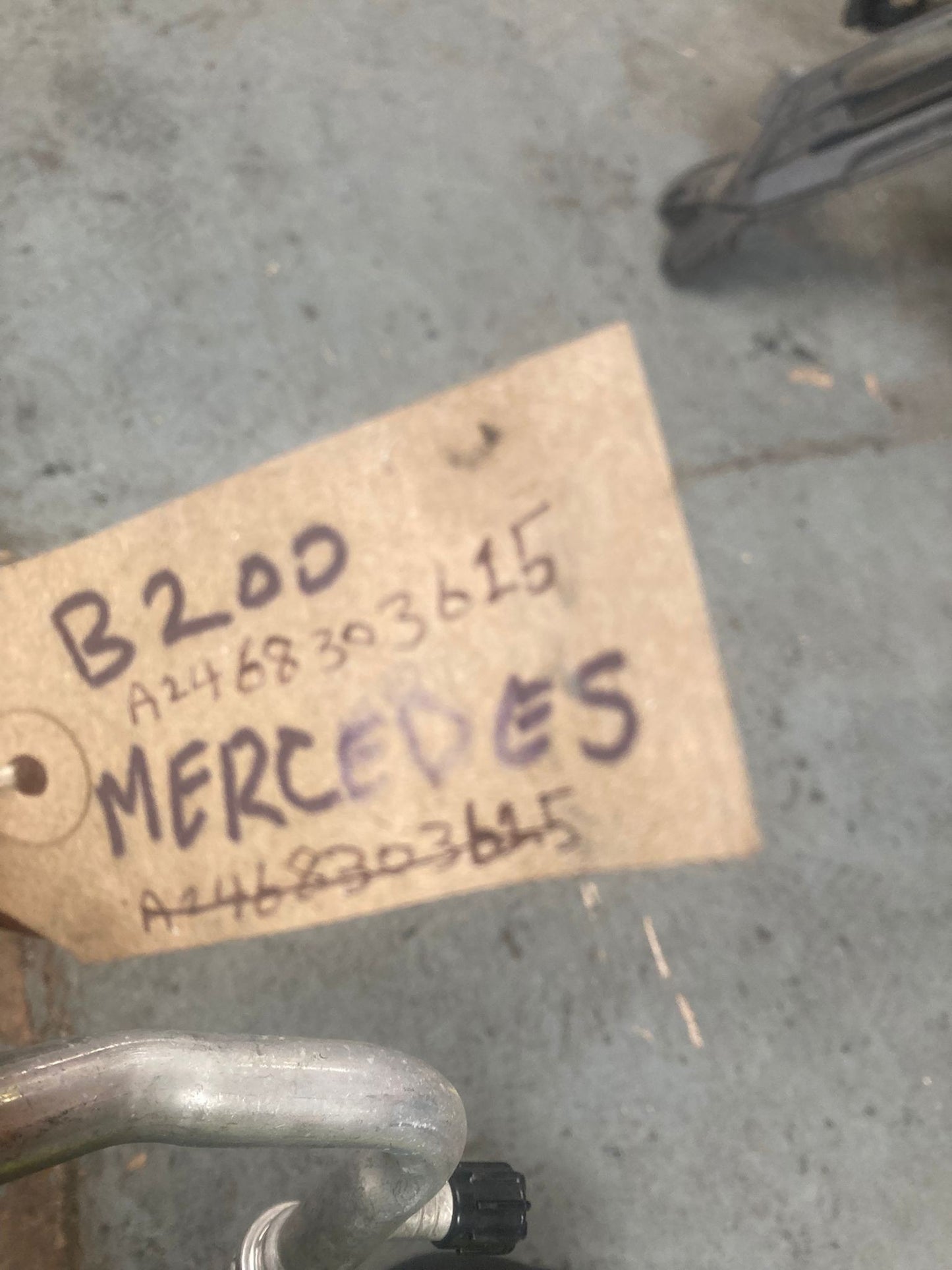 Mercedes-Benz A-Class W176 B-Class W246 A/C Air Con Pipe Hose A2468303615