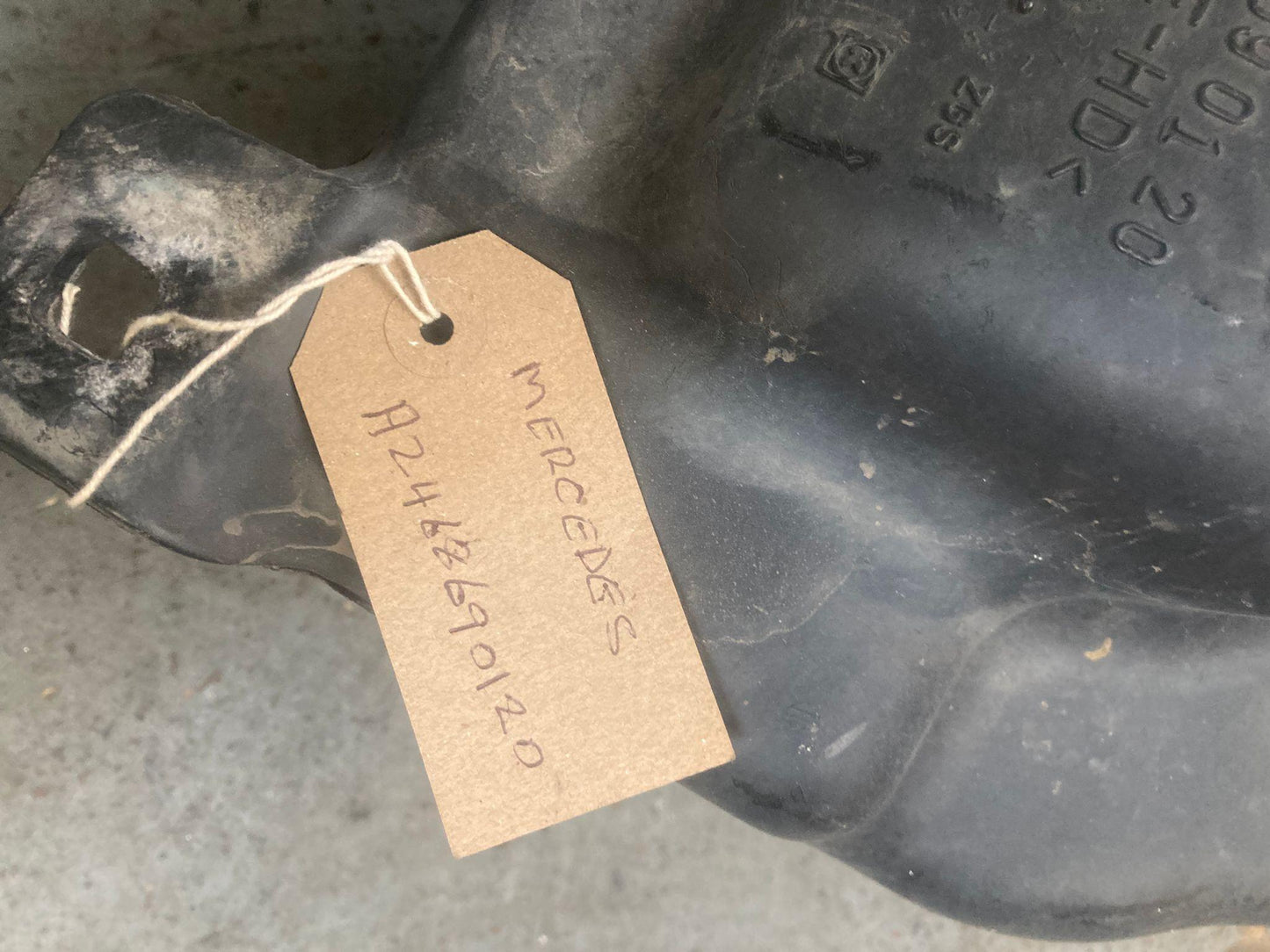 MERCEDES A B CLA GLA W176 W246 Windscreen Washer Bottle A2468690120