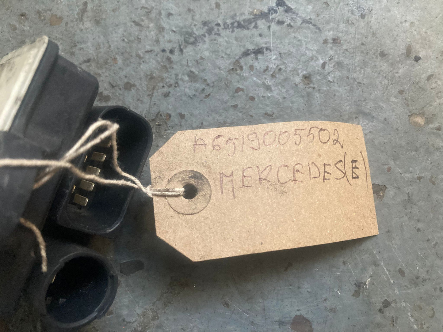 Mercedes A6519005502 Glow Plug Relay Control Unit OM651