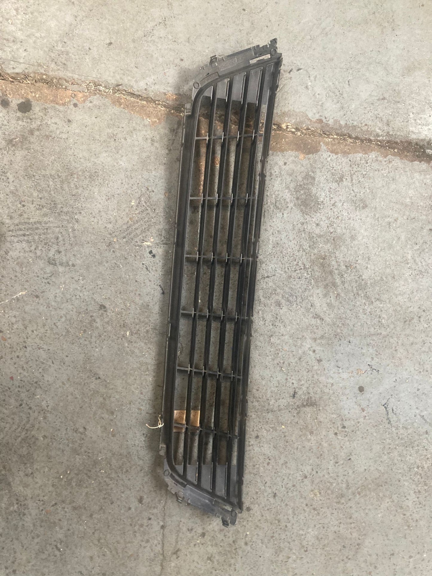 VW Polo MK5 6R 6C R-Line Front Bumper Center Grille Black 6C0853677J