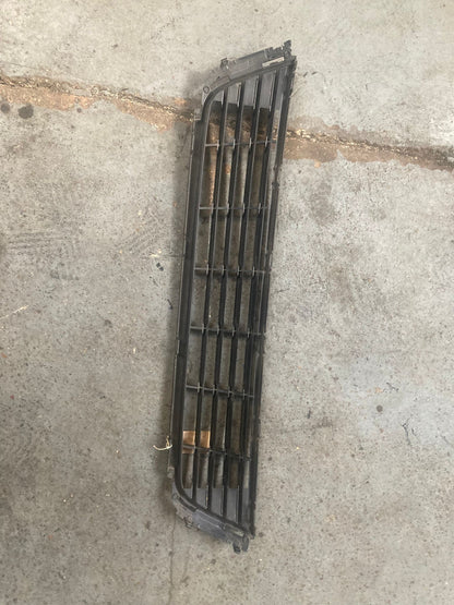 VW Polo MK5 6R 6C R-Line Front Bumper Center Grille Black 6C0853677J