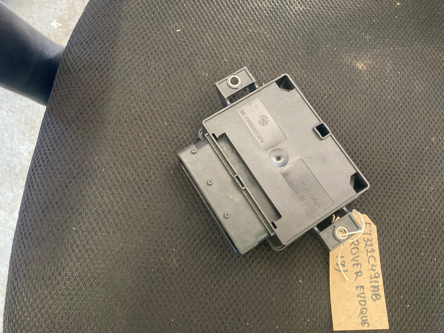 Land Rover Range Rover Evoque L538 EPB Parking Brake Control Module ECU