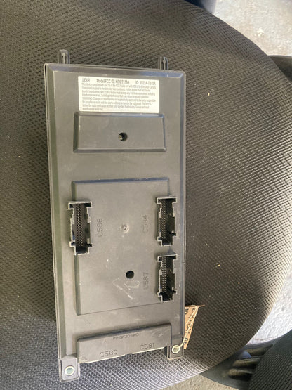 LAND ROVER RANGE ROVER EVOQUE L538 BCM Body Control Fuse Box EJ32-14F041-AD