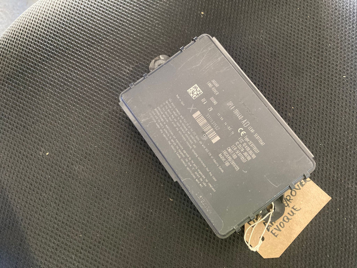 Land Rover Evoque Discovery 4 KVM Keyless Entry Control Module DPLA19H440AD