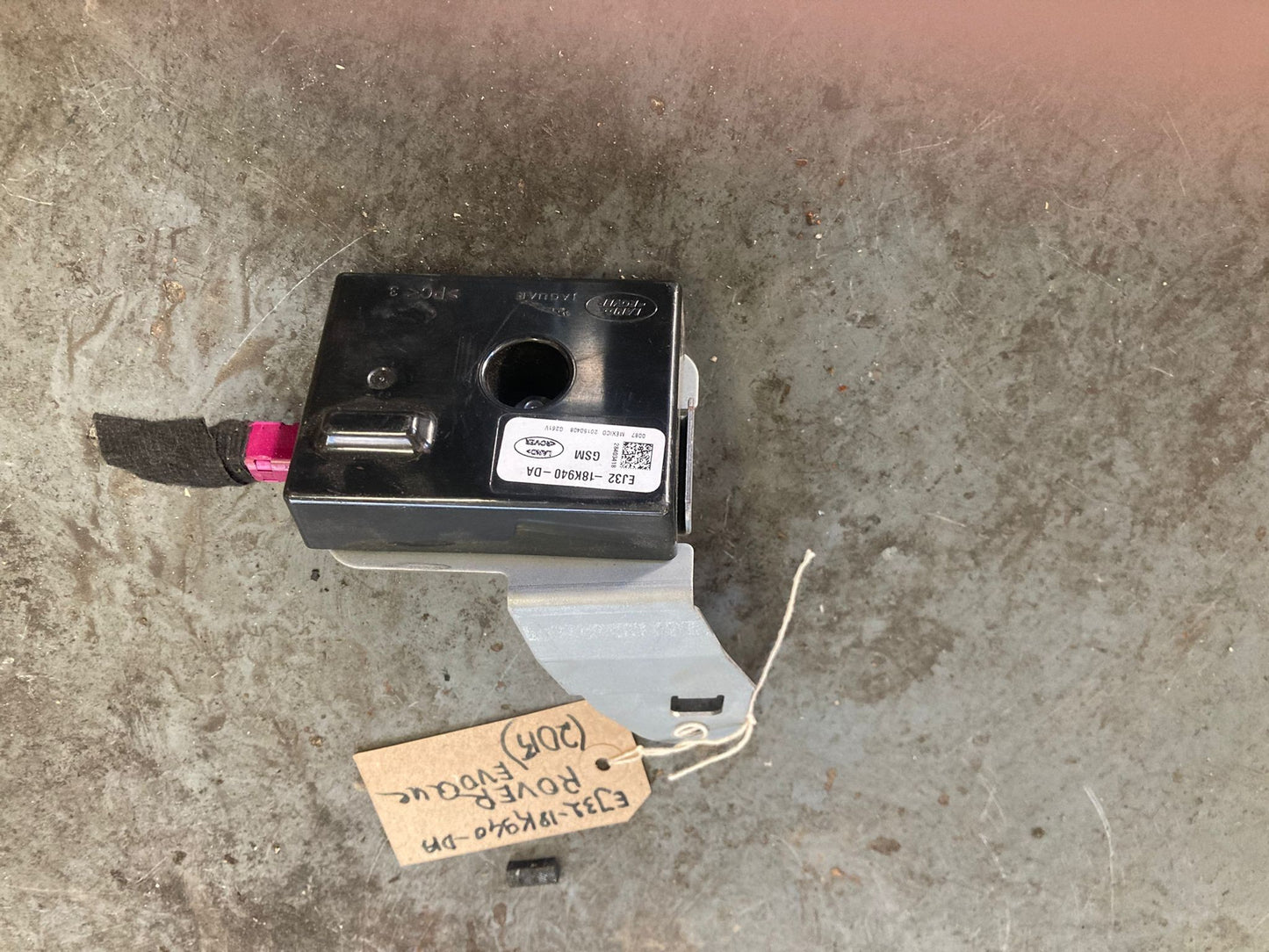 Range Rover Evoque L538 Aerial Antenna Amplifier Module EJ3218K940DA