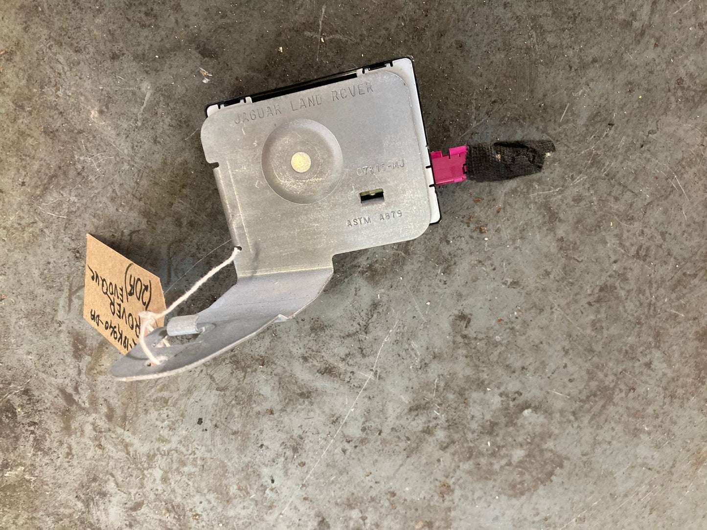 Range Rover Evoque L538 Aerial Antenna Amplifier Module EJ3218K940DA