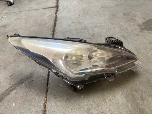 PEUGEOT 3008 5008 2013-2016 Drivers Side Headlight Genuine 9805505580