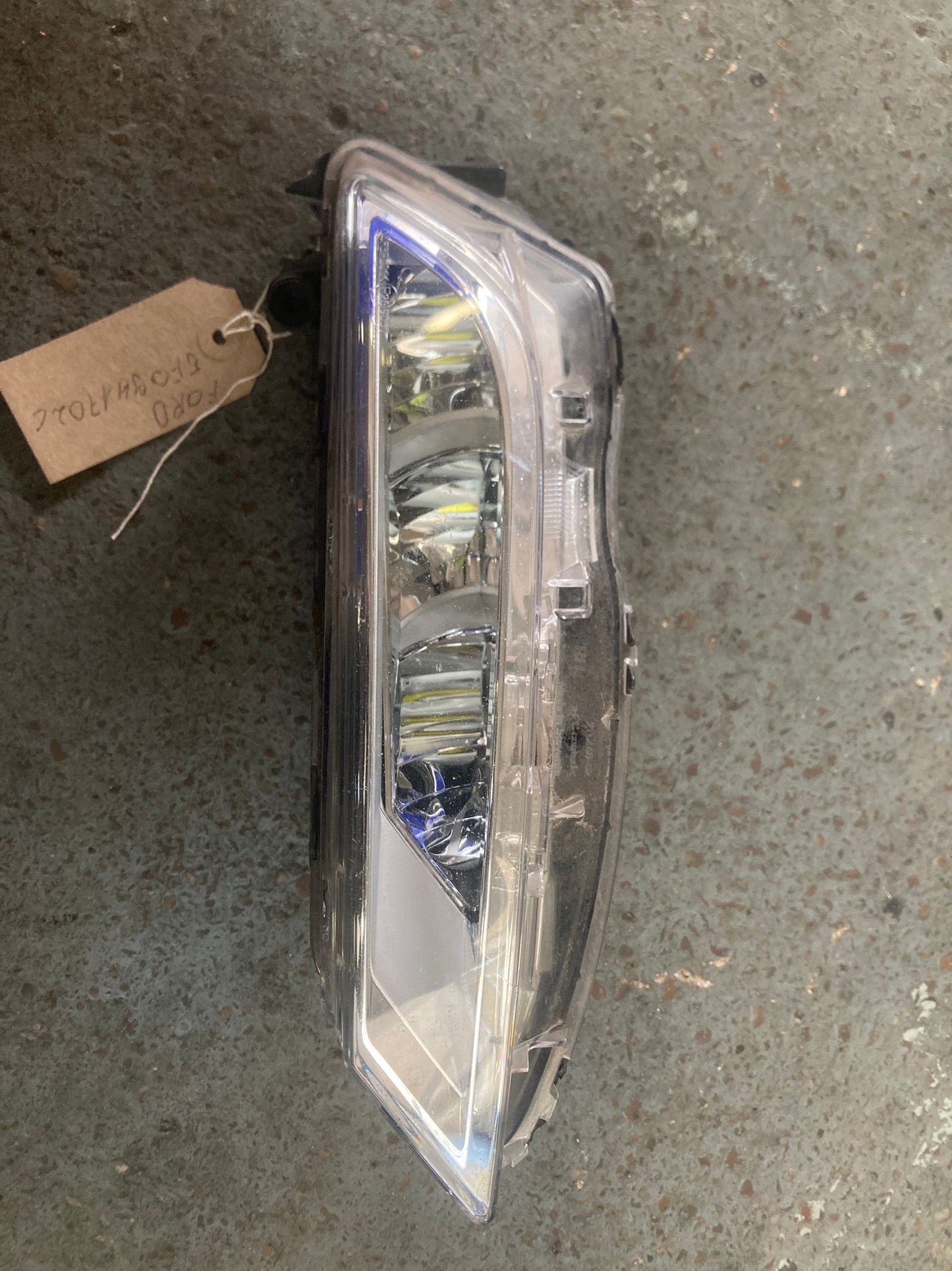 SEAT LEON MK3 / ATECA Front Right LED Fog Light Lamp GENUINE 5F0941702C