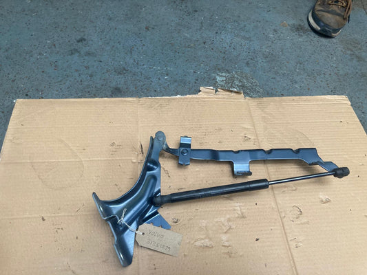 Volvo XC90 Right Hood Hinge 31352879 – Genuine Used OEM