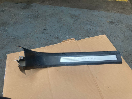 Volvo XC90 Inner Panel Trim 39829989 – 2023 MHEV / 2.0D / B5 PLUS