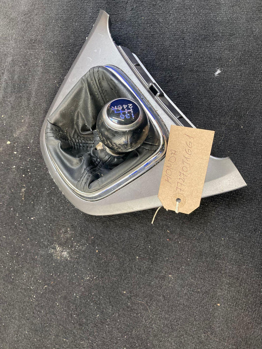 HONDA CRV MK3 2006-2012 6-SPEED MANUAL GEAR STICK SHIFTER KNOB 77270T1661