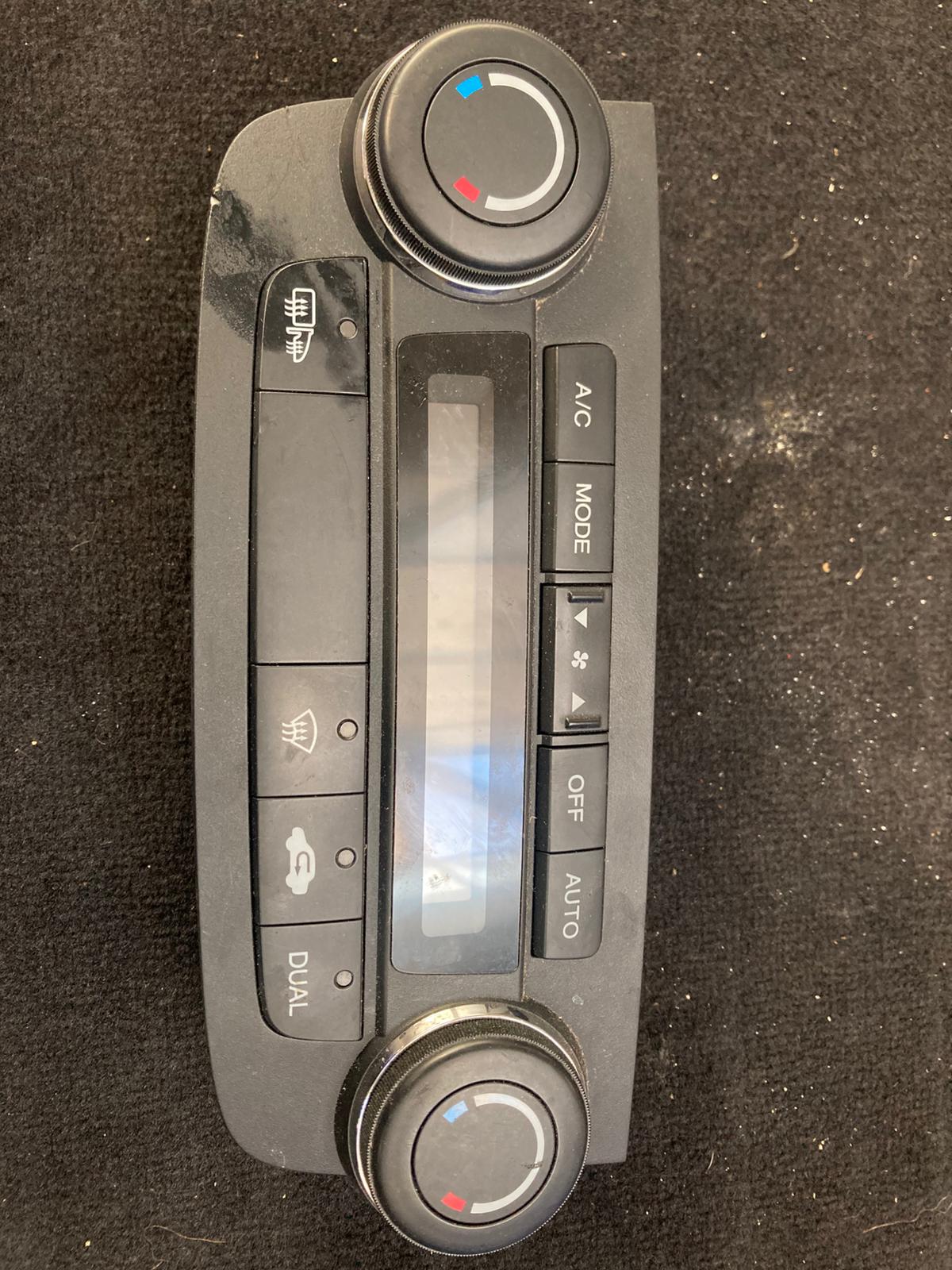 HONDA CR-V MK3 2007-2011 Heater A/C Climate Control Panel Switch 79600SWYE4