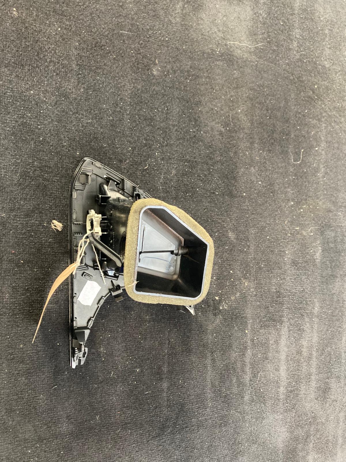 SEAT LEON MK3 (5F) DRIVER SIDE DASHBOARD AIR VENT 2013-2020 | 5F2820902