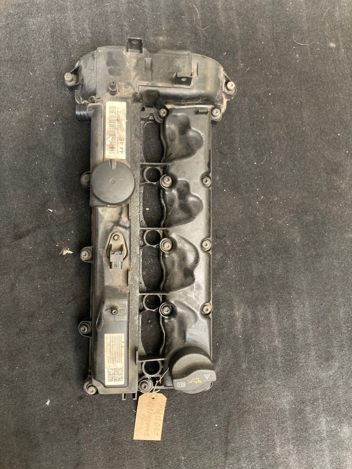 Mercedes A-Class W176 C-Class W204 Rocker Valve Cover A6510104445 1.8 CDI OM651