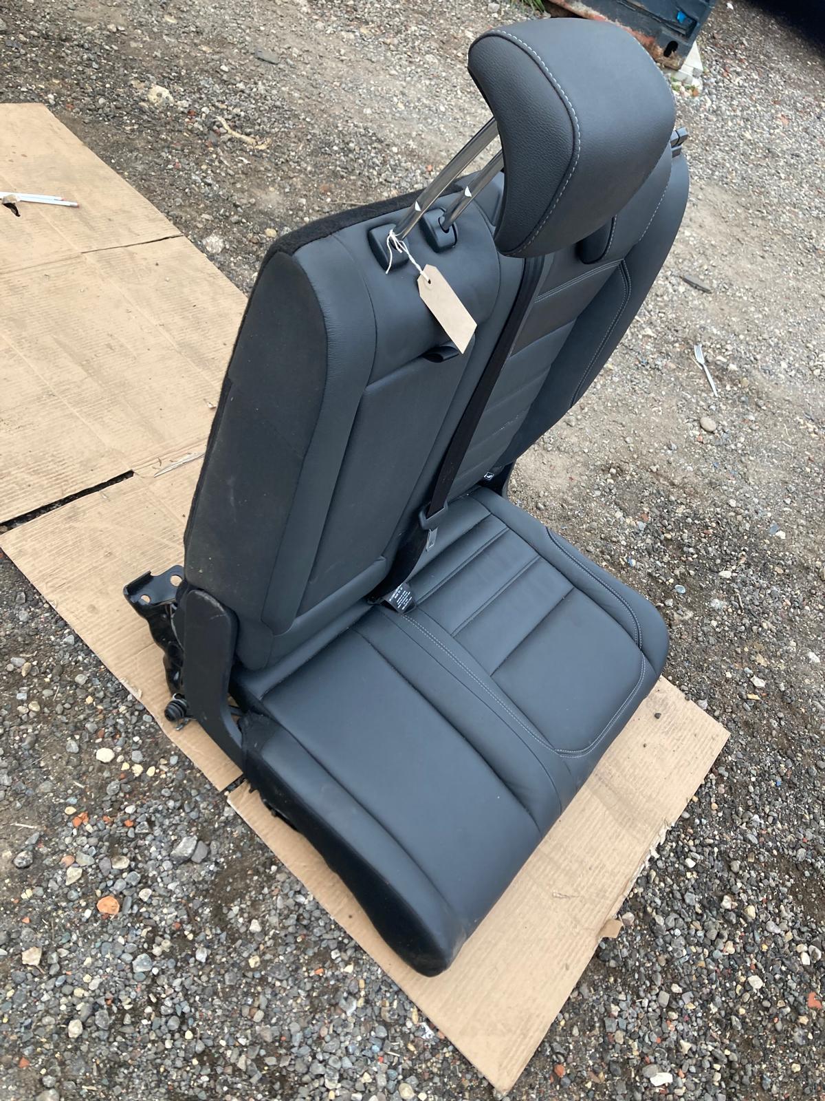 Volvo XC 90 Rear Half-Leather Seats Black with White Stitching 2017-2019