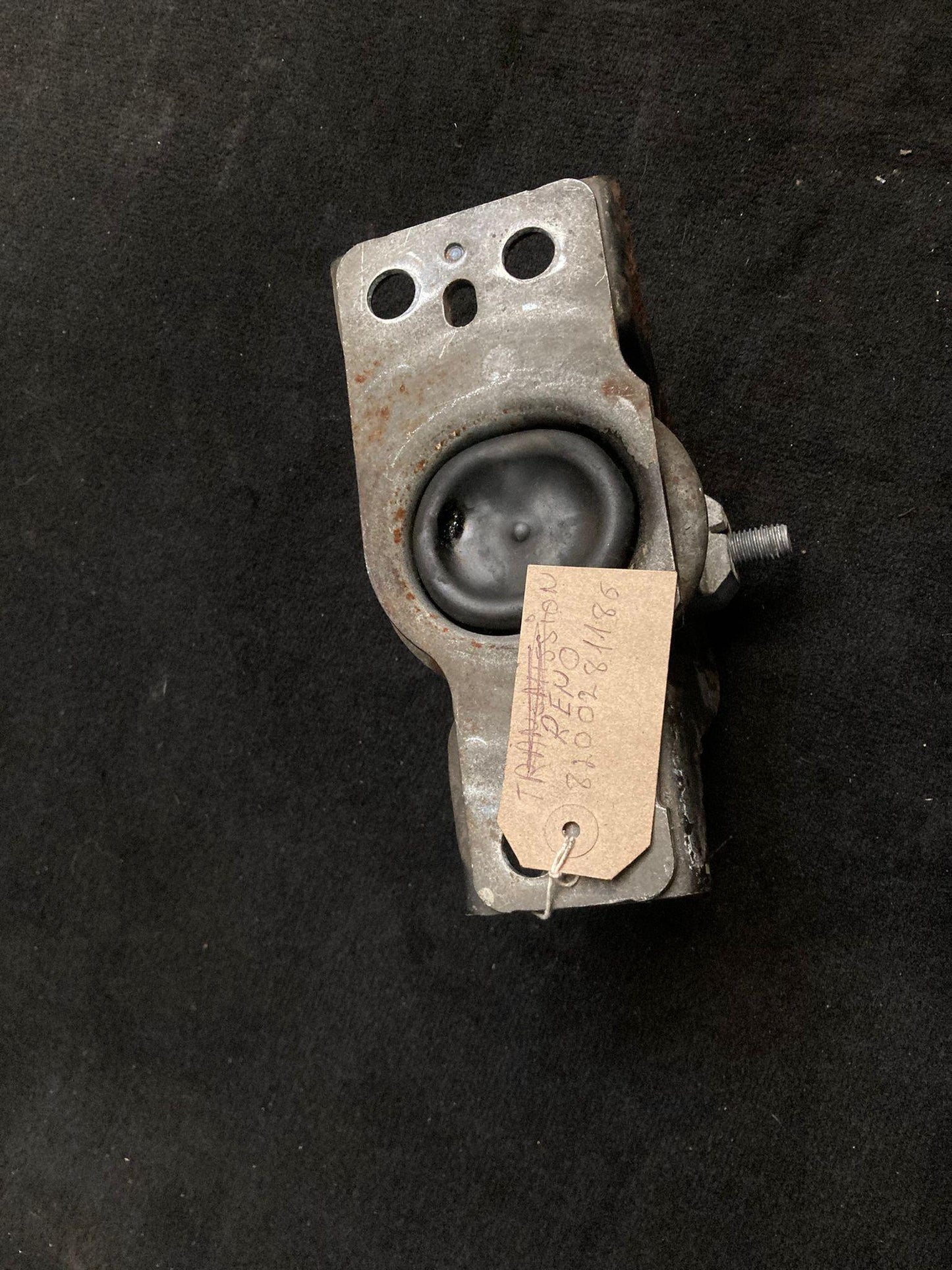 RENAULT 8200281186 Engine Mount Bracket Right Hand for Clio III Modus