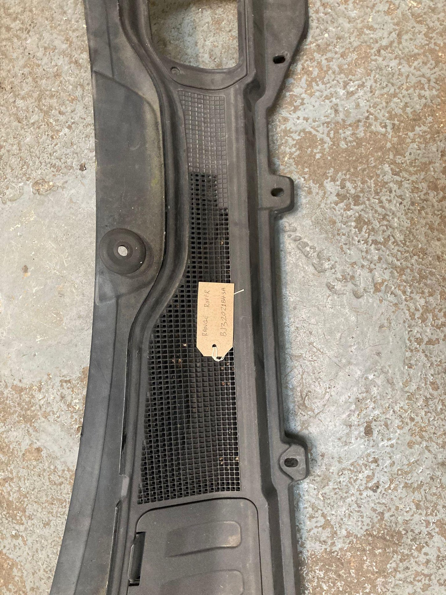 Land Rover Evoque Front Wiper Scuttle Panel Trim 2011-2015 BJ32021B43A