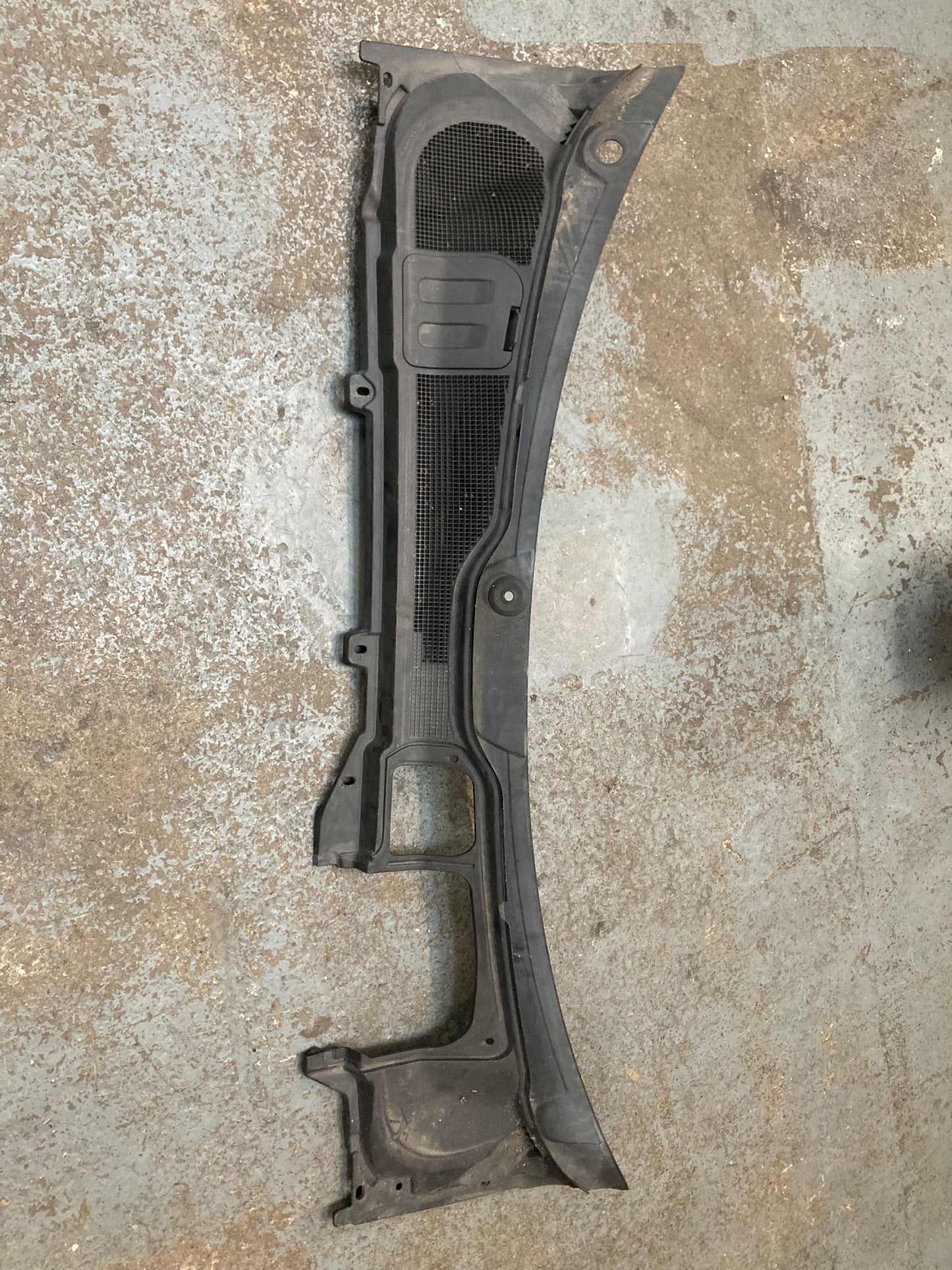 Land Rover Evoque Front Wiper Scuttle Panel Trim 2011-2015 BJ32021B43A