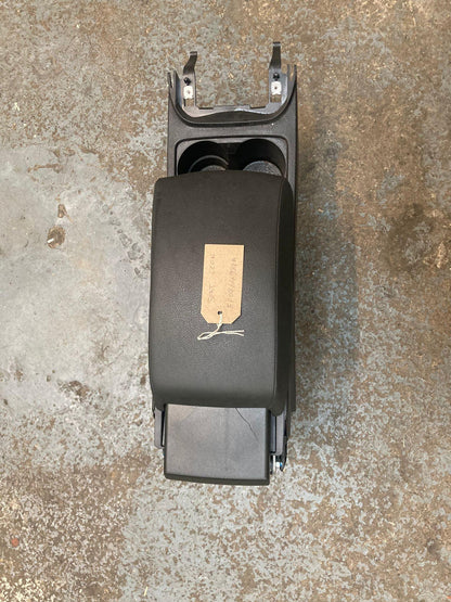 SEAT LEON 5F MK3 ARMREST CENTRE CONSOLE LID COVER TRIM 5F0864981A
