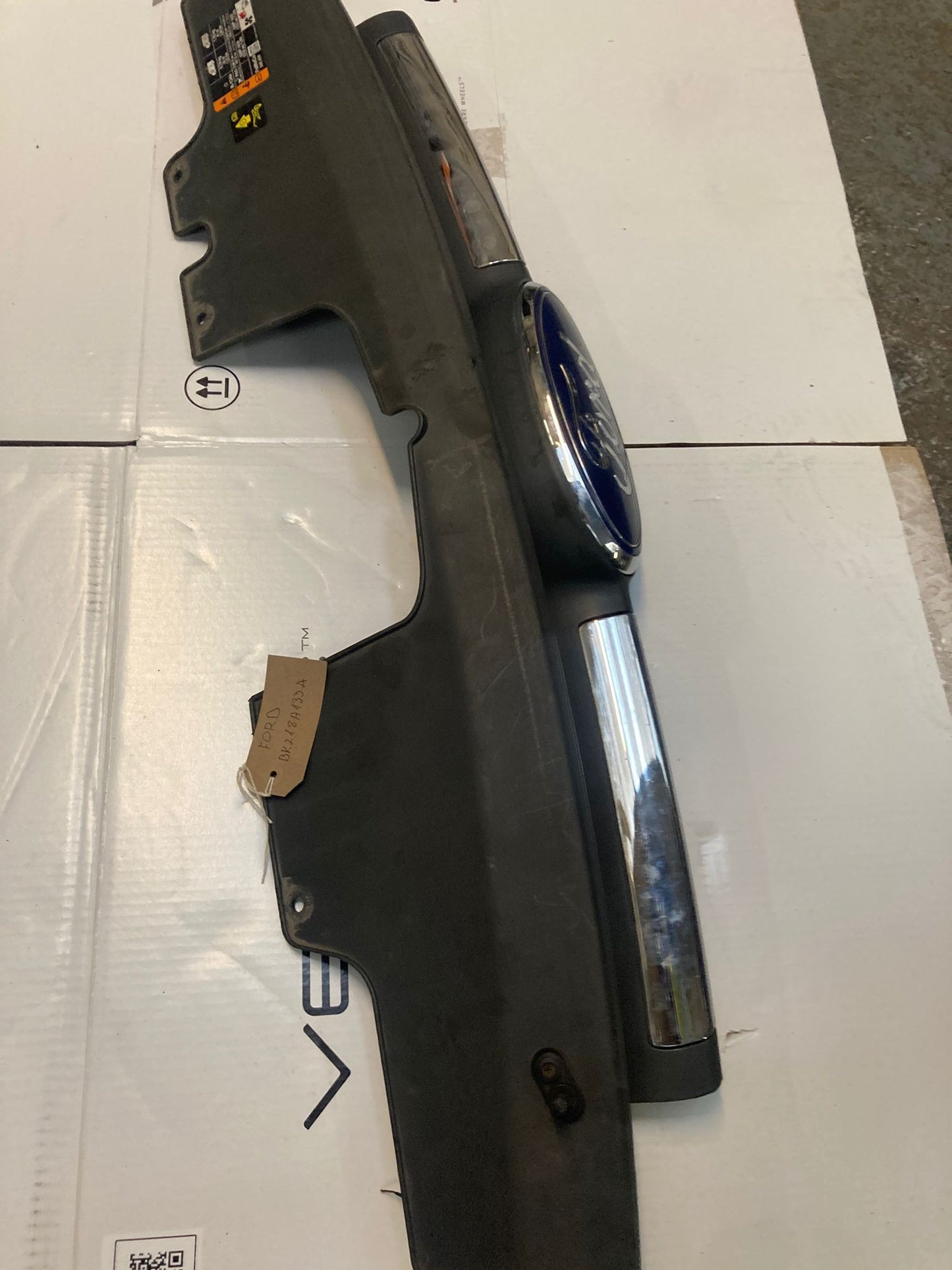 Ford Transit Custom MK8 Front Upper Radiator Grille BK218A133A 2012-2019