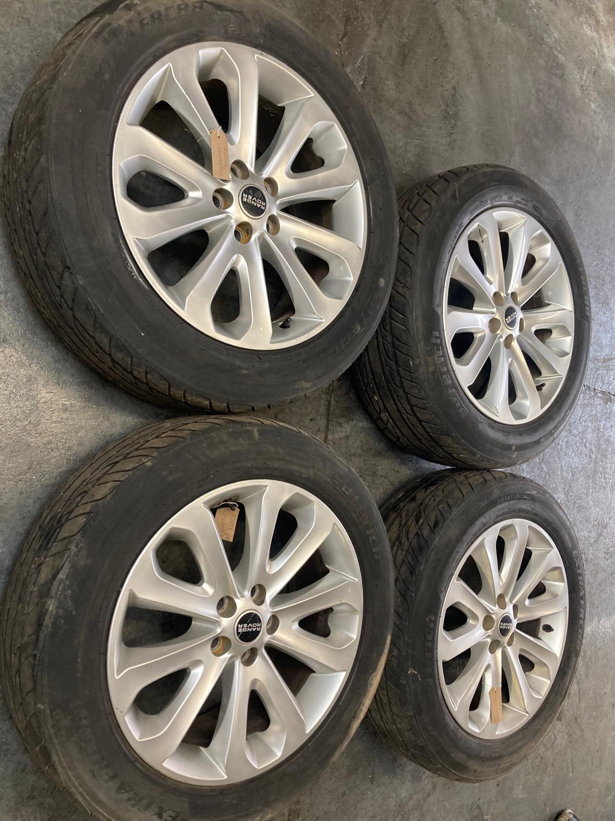 Land Rover Discovery 5 / Range Rover 21" Style 507 Wheels Set of 4